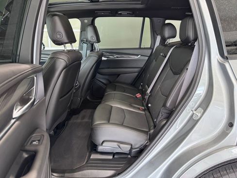 Certified 2024 Cadillac XT6 Sport AWD/4WD image 12