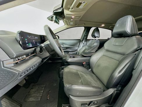 Used 2023 Nissan Ariya AWD image 13