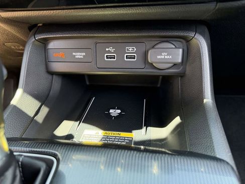 Used 2022 Honda Civic Touring image 29