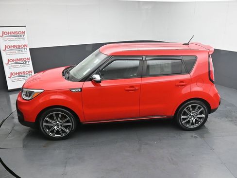 Used 2018 Kia Soul ! w/ Tech Package image 29