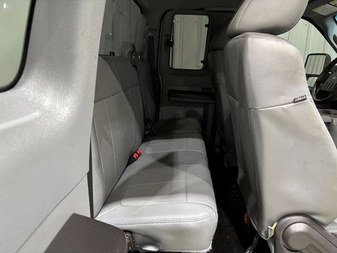 Used 2015 Ford F250 XL w/ Power Equipment Group image 14