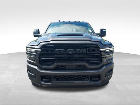 New 2026 RAM 3500 Laramie AWD/4WD image 8