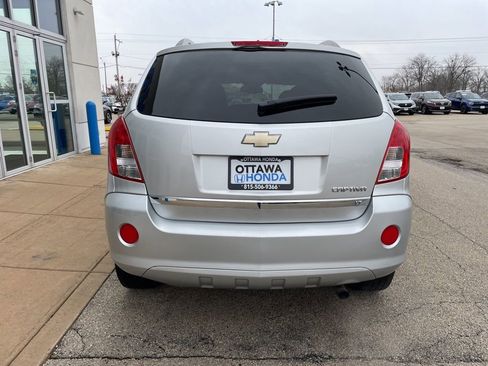 Used 2014 Chevrolet Captiva Sport LT w/ Convenience Package image 6