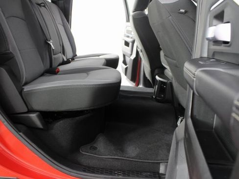 Used 2024 RAM 2500 Big Horn w/ Level 2 Equipment Group image 19