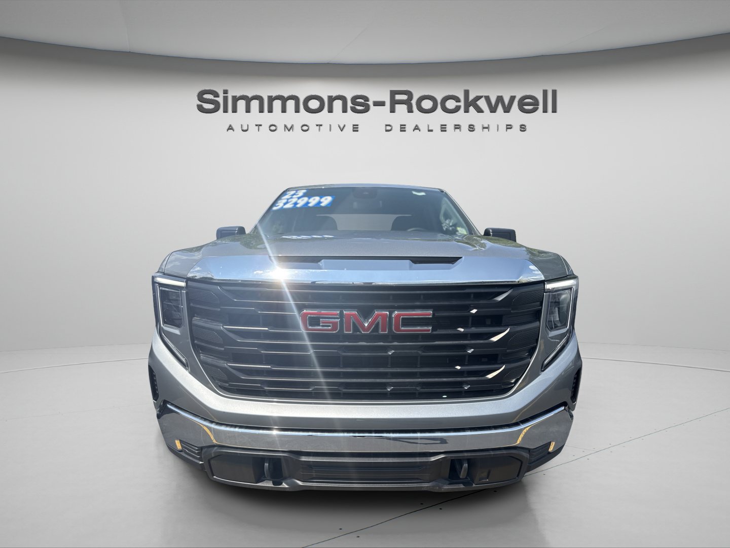 Used 2023 GMC Sierra 1500 Pro AWD/4WD image 8