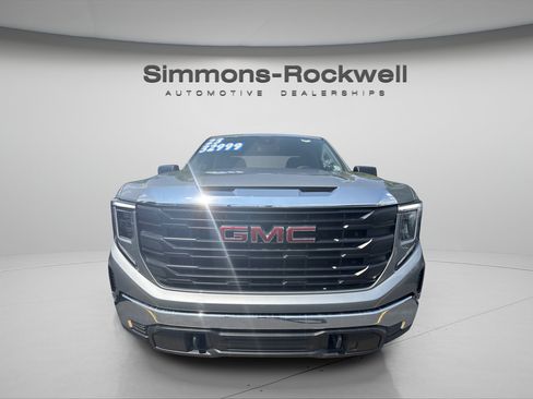 Used 2023 GMC Sierra 1500 Pro AWD/4WD image 8