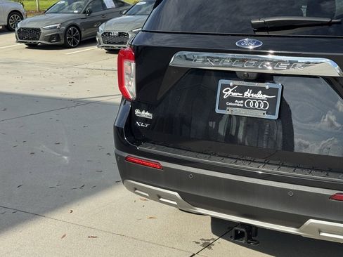 Used 2023 Ford Explorer XLT w/ Equipment Group 202A image 14