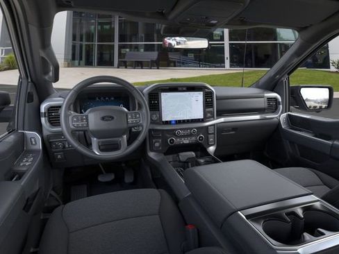 New 2025 Ford F150 XLT w/ Equipment Group 302A MID image 9