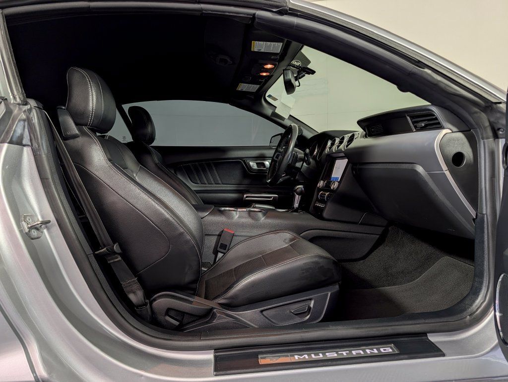 Used 2020 Ford Mustang GT Premium RWD image 11