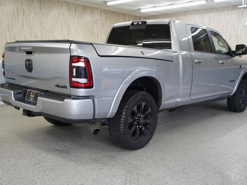 Used 2022 RAM 3500 Limited image 10