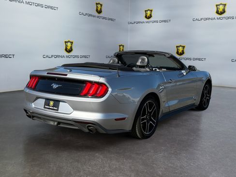 Used 2023 Ford Mustang Premium image 5
