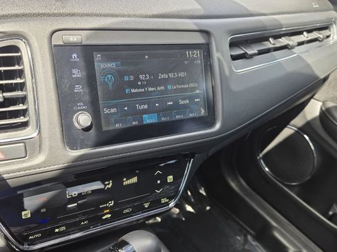 Used 2021 Honda HR-V EX image 18