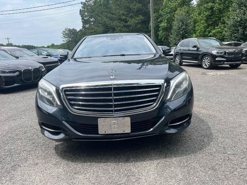 Used 2017 Mercedes-Benz S 550 4MATIC Sedan image 2
