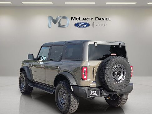 Used 2025 Ford Bronco Outer Banks w/ Sasquatch Package AWD/4WD image 4