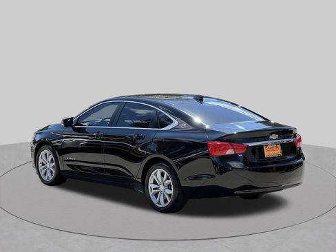 Used 2017 Chevrolet Impala LT FWD image 3