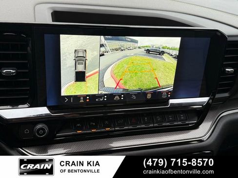 Used 2024 Chevrolet Silverado 1500 ZR2 w/ Technology Package AWD/4WD image 17