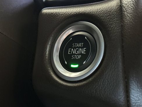 Certified 2024 Chevrolet Tahoe LT AWD/4WD image 32