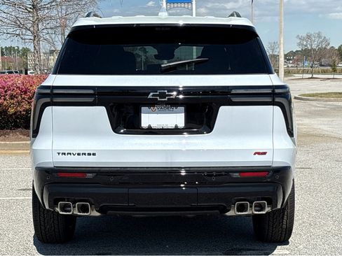 New 2026 Chevrolet Traverse RS FWD image 19