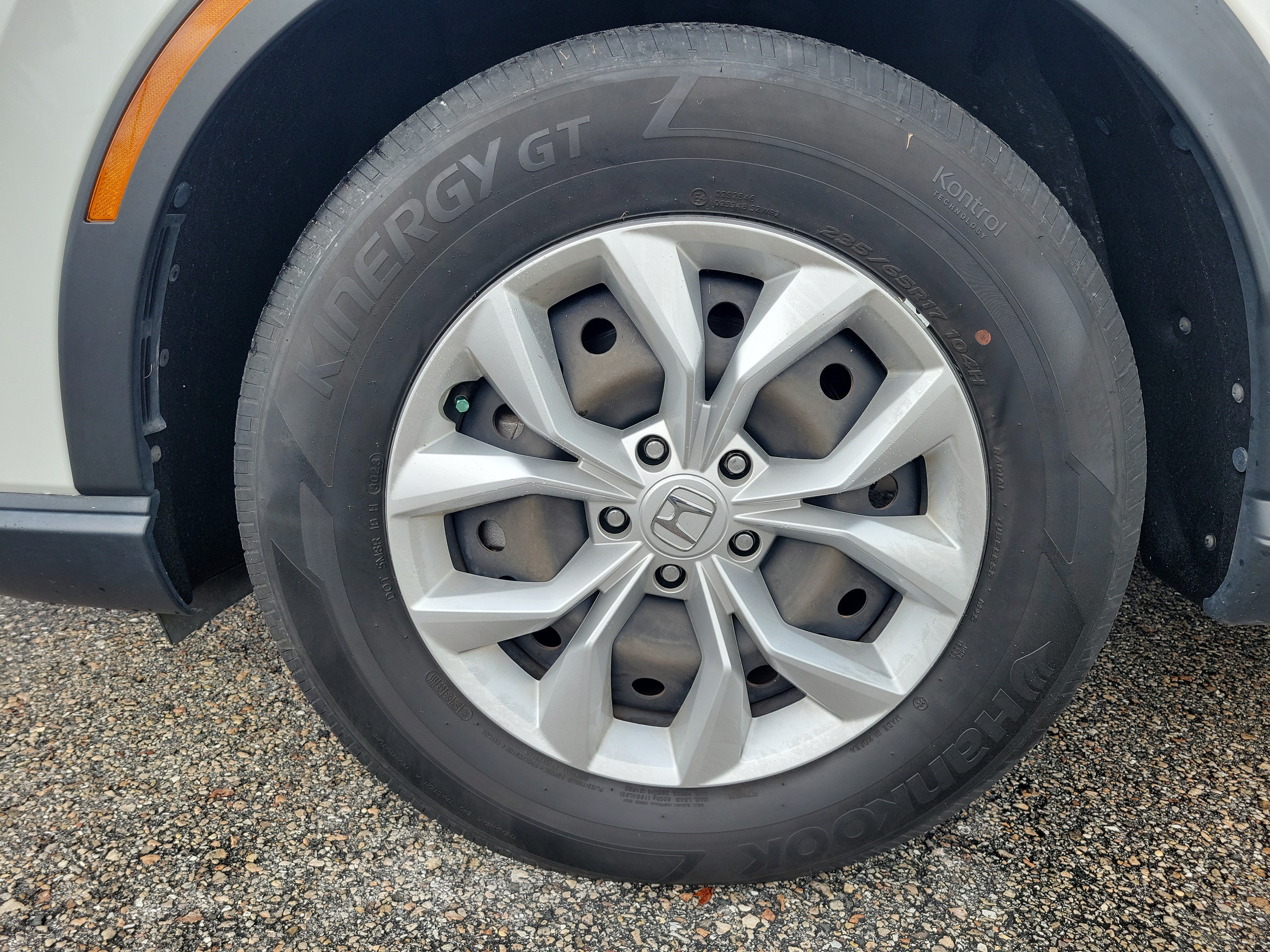 Used 2024 Honda CR-V LX image 9