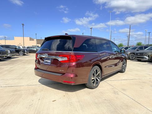 Used 2019 Honda Odyssey Elite image 7