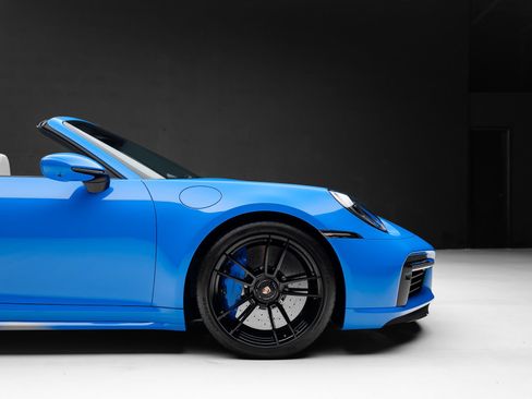 Used 2022 Porsche 911 Turbo S AWD/4WD image 42
