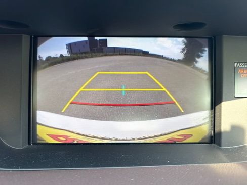 Used 2017 Lexus ES 300h w/ Navigation System Package FWD image 26