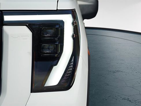 New 2026 GMC Sierra 2500 AT4 w/ AT4 Premium Plus Package image 2