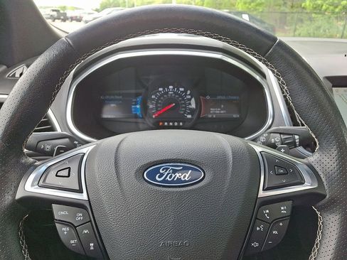Used 2019 Ford Edge ST w/ Equipment Group 401A AWD/4WD image 20