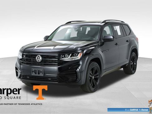 Used 2023 Volkswagen Atlas SEL R-Line AWD/4WD image 1