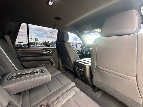 Used 2021 Chevrolet Tahoe LS image 25