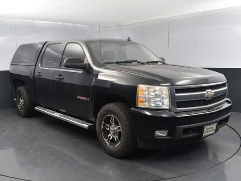 Used 2007 Chevrolet Silverado 1500 LTZ w/ Safety Package AWD/4WD image 1