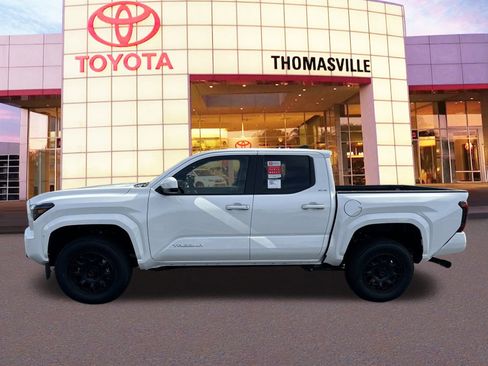 New 2025 Toyota Tacoma 2WD Double Cab image 8