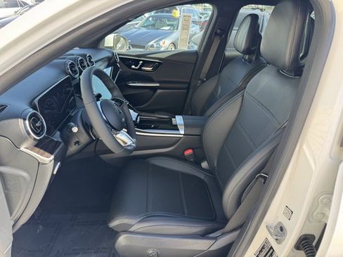New 2026 Mercedes-Benz GLC 300 4MATIC image 2