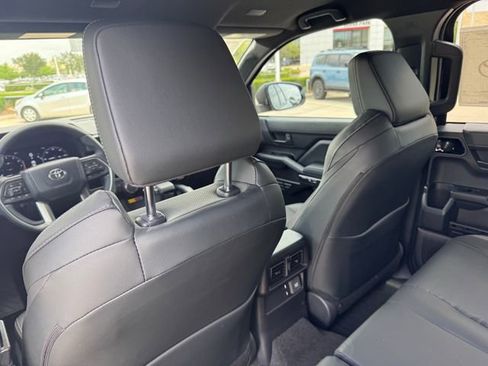 New 2026 Toyota 4Runner 4WD image 20