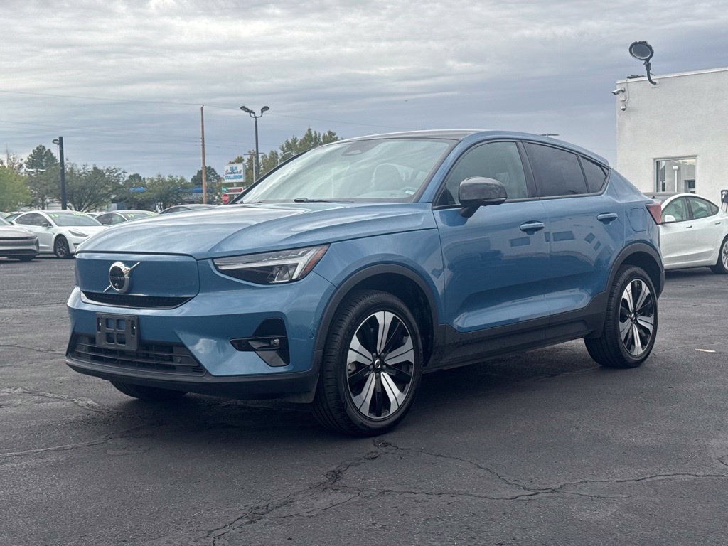 Used 2023 Volvo C40 P8 Recharge Plus AWD/4WD image 4
