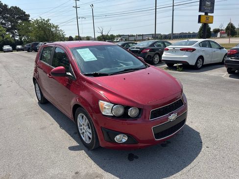 Used 2013 Chevrolet Sonic LT w/ Wheels and Fog Lamp Package FWD image 3