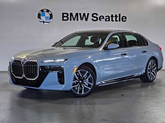 Used 2025 BMW 750e xDrive w/ Executive Package AWD/4WD video 1