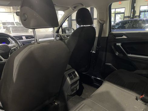 Used 2023 Volkswagen Tiguan S FWD image 5