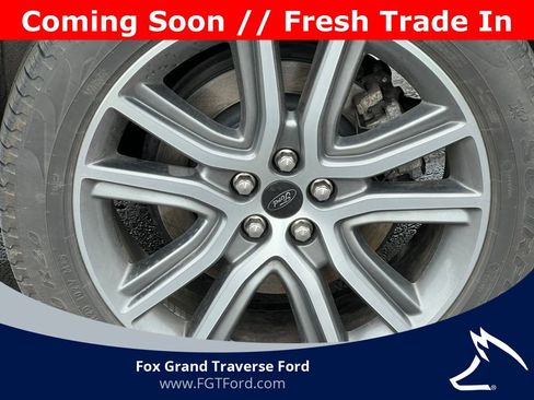 Certified 2024 Ford Edge Titanium w/ Equipment Group 301A AWD/4WD image 8