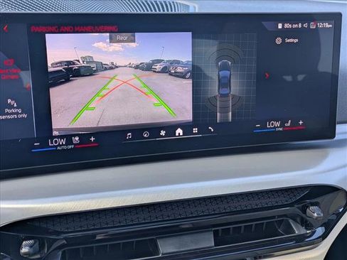 Used 2025 BMW 330i xDrive Sedan image 14