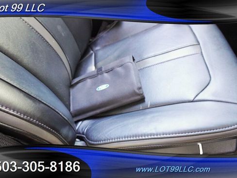 Used 2017 Ford F150 Platinum w/ Equipment Group 701A Luxury AWD/4WD image 40
