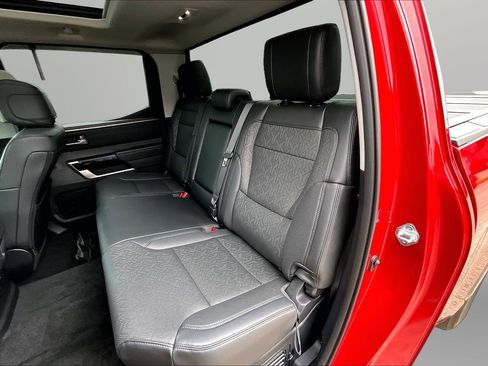 Used 2024 Toyota Tundra Limited AWD/4WD image 18
