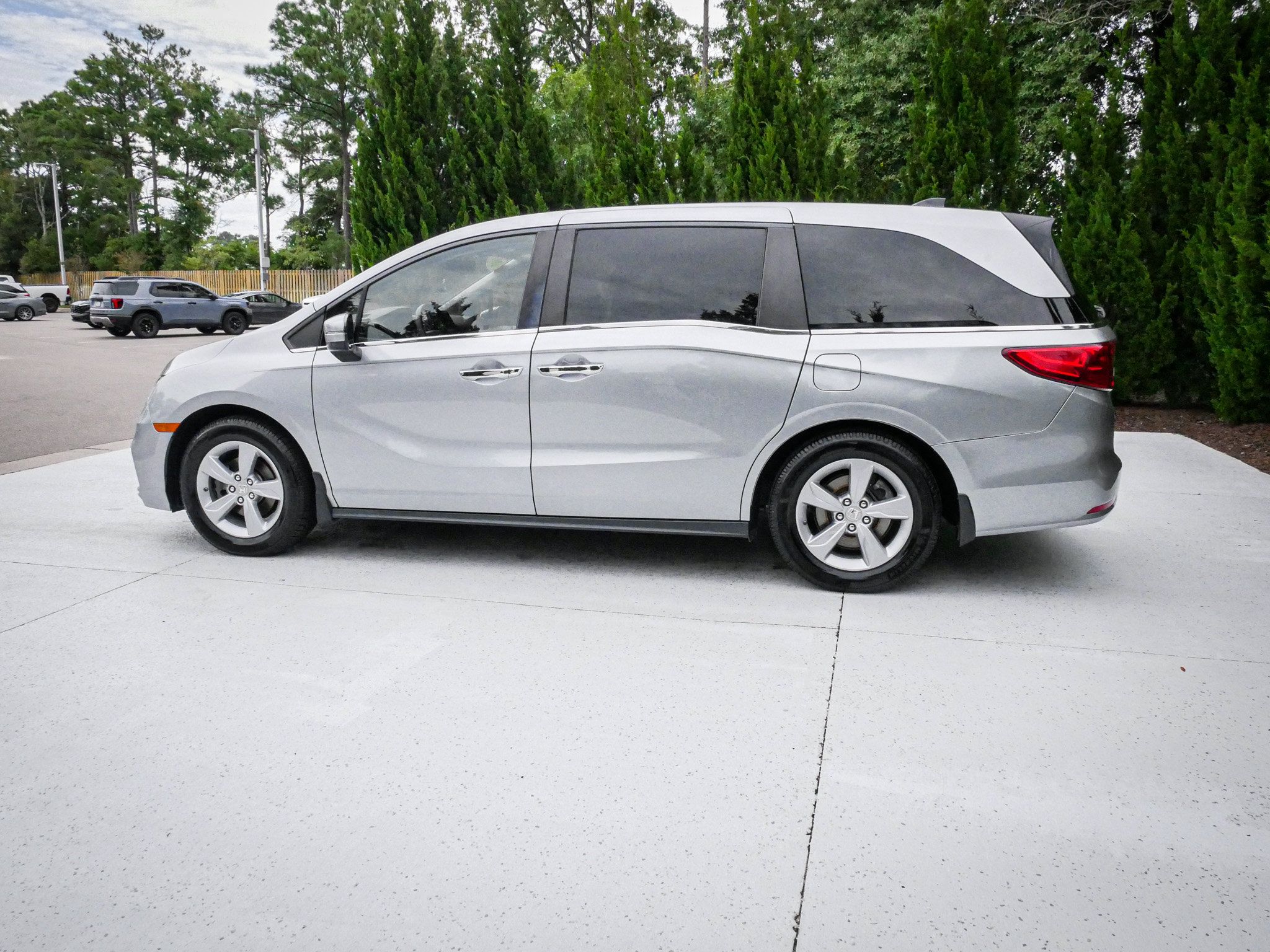 Used 2018 Honda Odyssey EX-L image 7