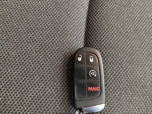Used 2017 FIAT 500X Pop FWD image 32
