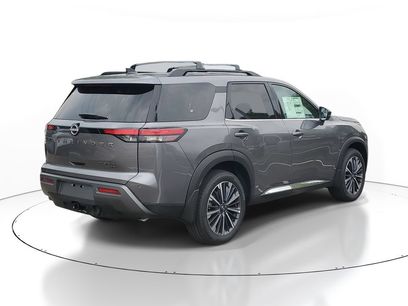 New 2026 Nissan Pathfinder Platinum