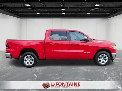 Used 2024 RAM 1500 Laramie AWD/4WD image 6