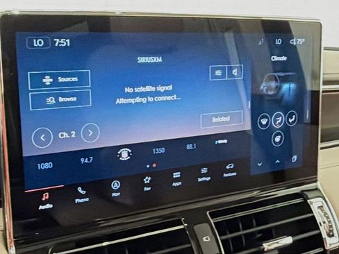 Certified 2023 Lincoln Navigator L Reserve RWD image 18