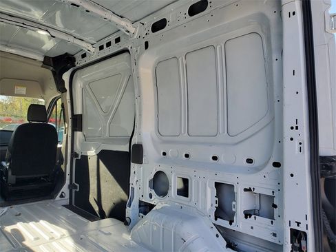 Used 2023 Ford Transit 250 Medium Roof AWD image 24