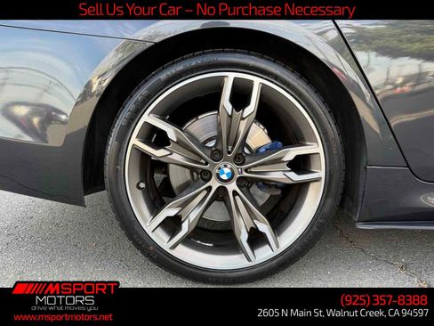 Used 2019 BMW M550i xDrive w/ Premium Package AWD/4WD image 40