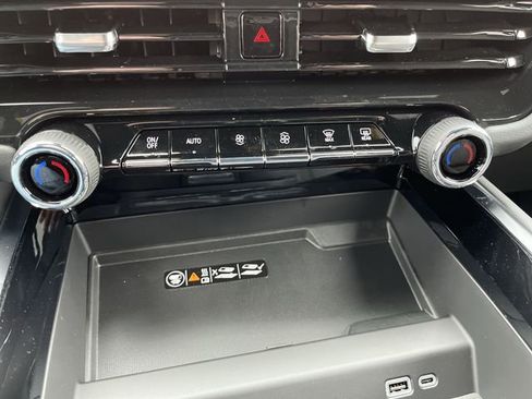 New 2026 Chevrolet Tahoe High Country image 18